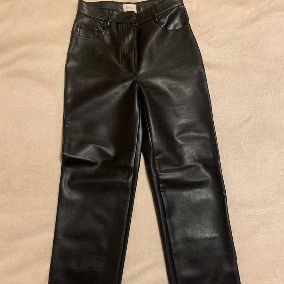 Aritzia Melina Pant - Picture 1 of 4
